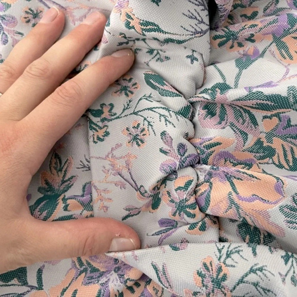 Zara/ Breathtaking brocade mini  skirt/ Gathered side/ Size US XS - Picture 8 of 15